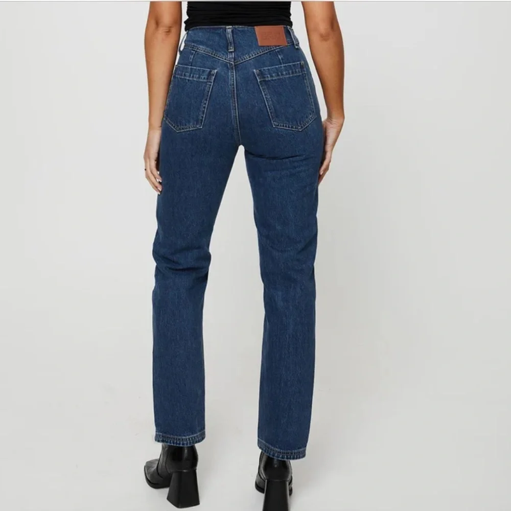 Princess Polly Gyoke Hi Rise Straight Leg Jeans Size 8 Dark Wash - Picture 2 of 15